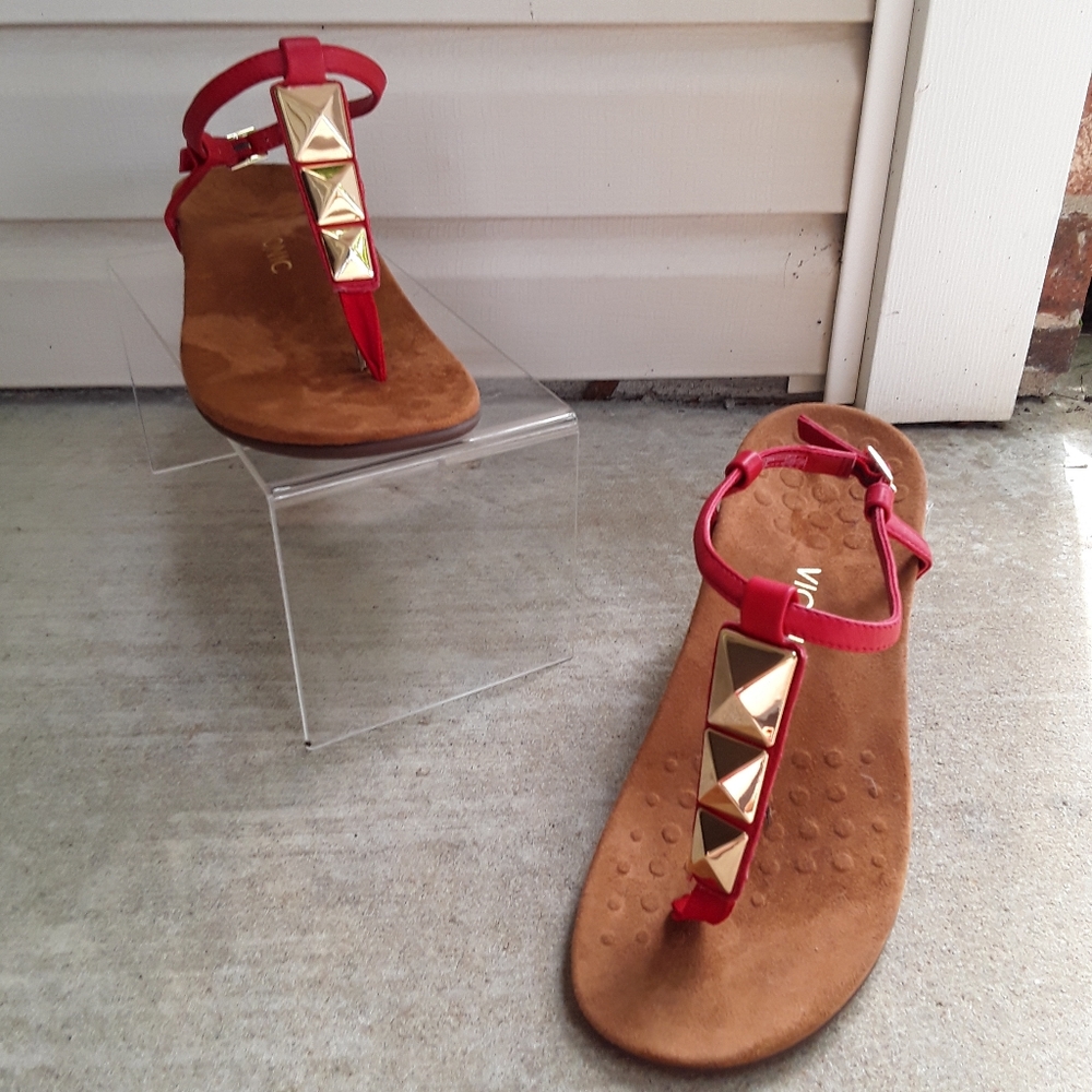 Vionic Orthaheel Nala Red Gold Jeweled Sandals
